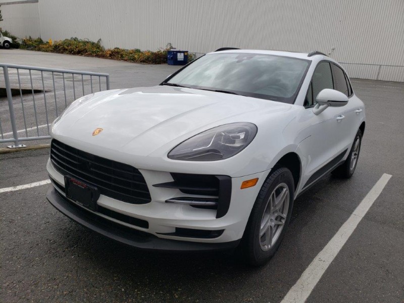 Porsche Macan 2